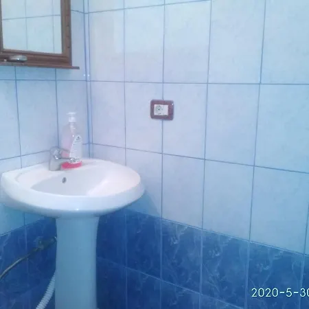 Pensionat Karafil Gjirokastër