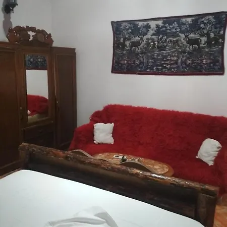 Pensjonat Karafil Gjirokastra