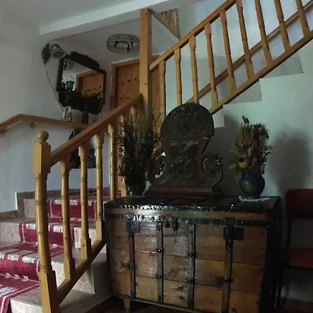 Karafil Affittacamere 3*