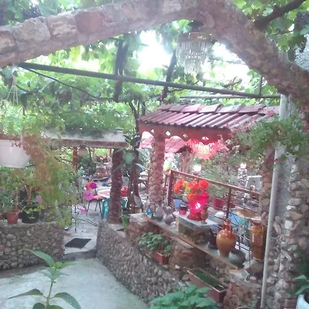 Guest house Karafil Gjirokaster