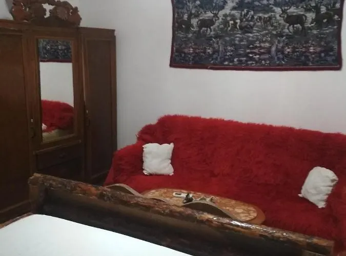 Pensjonat Karafil Gjirokastra