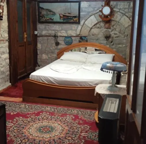 Karafil Pensjonat 3*